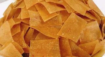 Vận chuyển bánh phồng tôm đi Mỹ giá rẻ