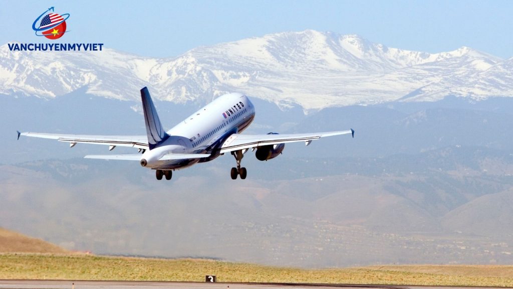 Dịch Vụ Booking Tải Hàng Không Từ Sân Bay Quốc Tế Denver Về TP. HCM
