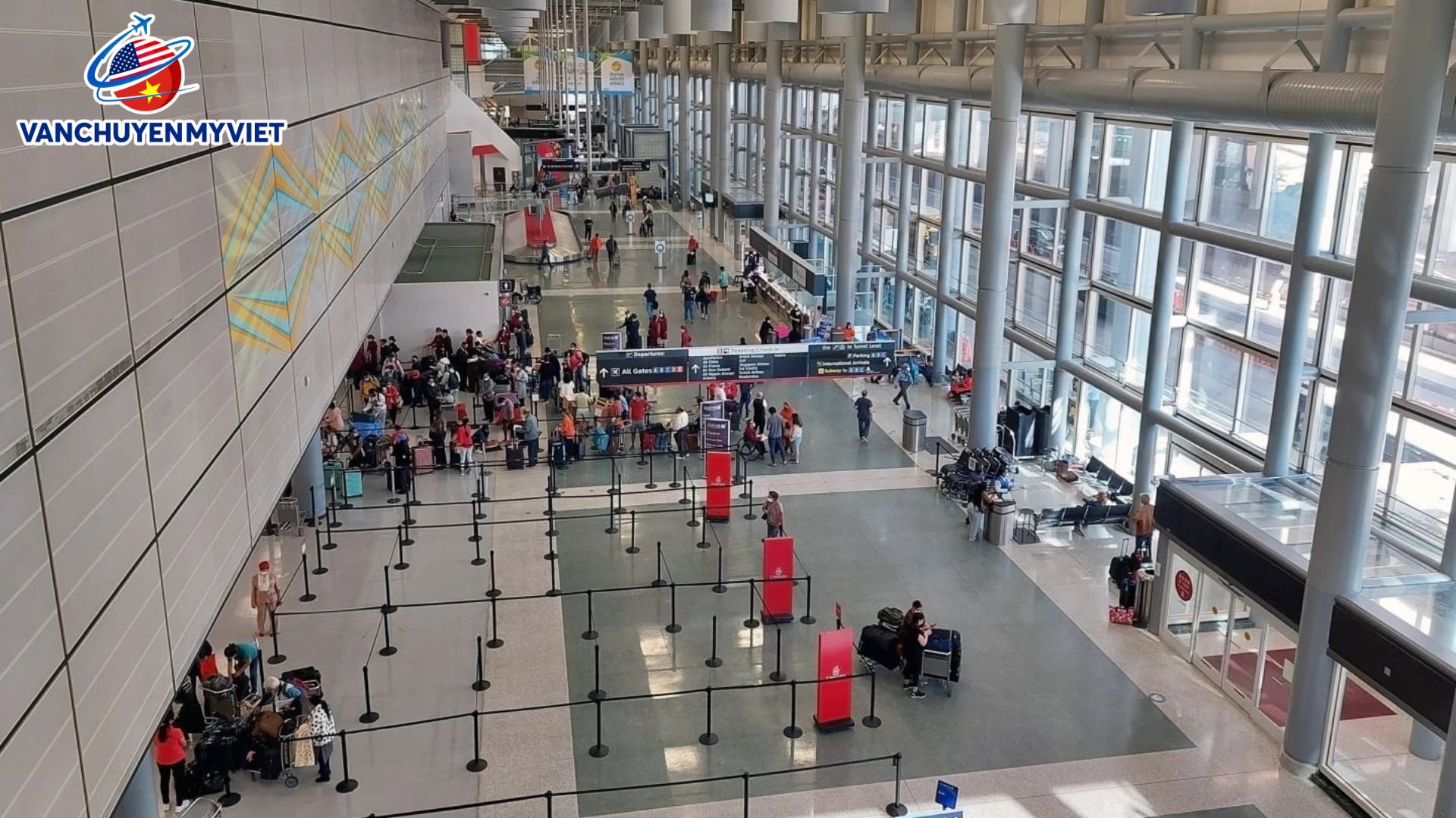 Dịch Vụ Booking Tải Hàng Không Từ Sân Bay Quốc Tế Houston (IAH) Về Sân Bay Nội Bài, Hà Nội (HAN)