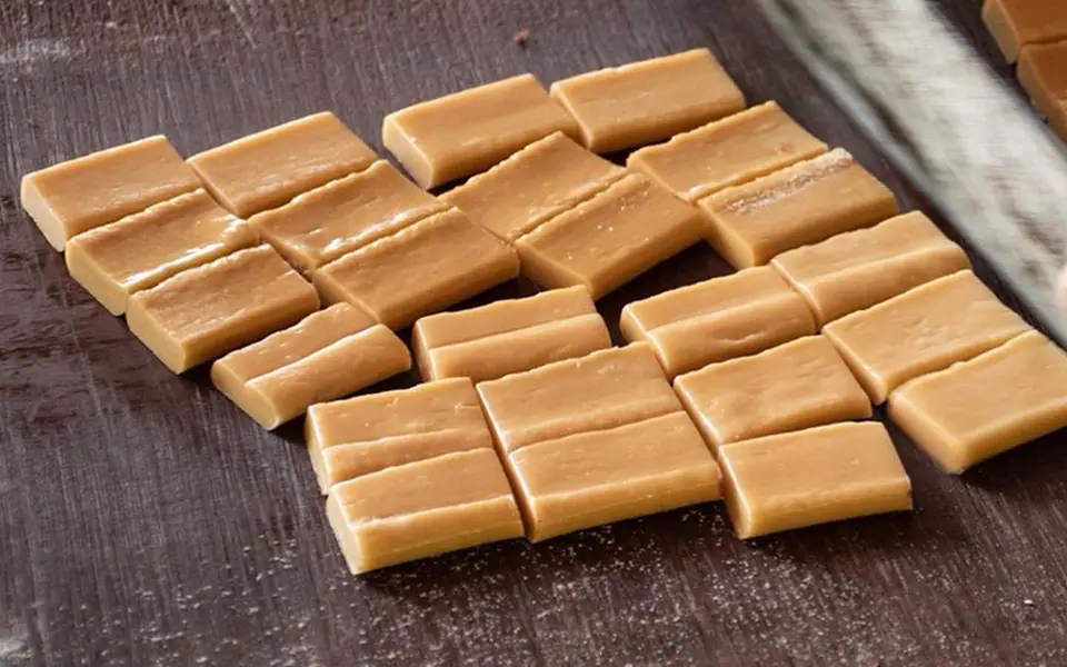 Vận Chuyển Kẹo Dừa Bến Tre Đi Mỹ: Quy Trình, Chi Phí Và Lưu Ý Mới Nhất